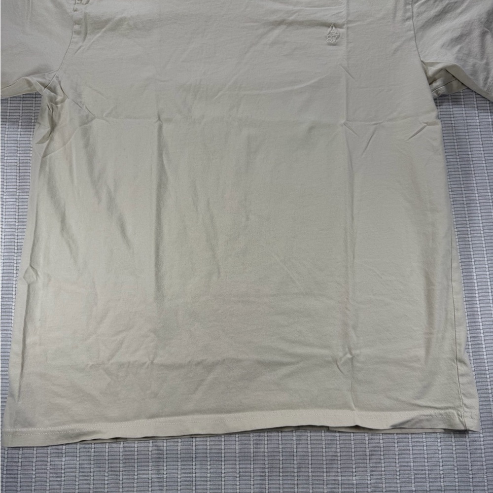 Aeropostale Men's Off-White Short Sleeve Tee